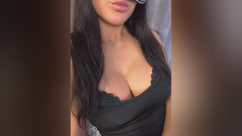 _lanaray_ free recording from 2026-04-28 00:15:00