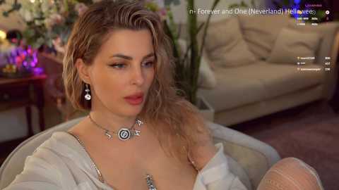 _queen_maria_ free recording from 2026-04-28 01:00:00