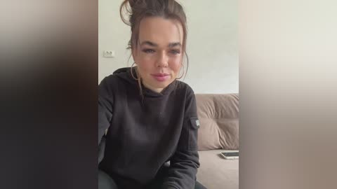 giavibey free recording from 2026-04-28 00:15:00