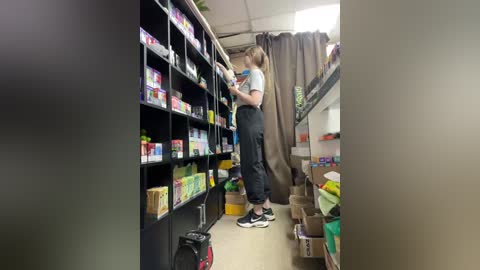 wild_catt free recording from 2026-04-28 00:15:00