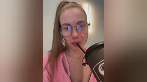 _vikkil0vescheese_ free recording from 2026-04-29 00:21:00