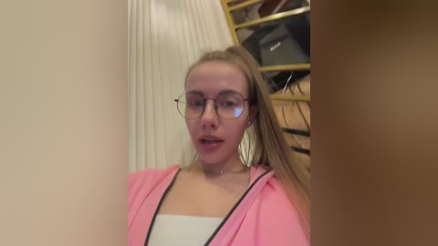 _vikkil0vescheese_ free recording from 2026-04-29 00:21:00