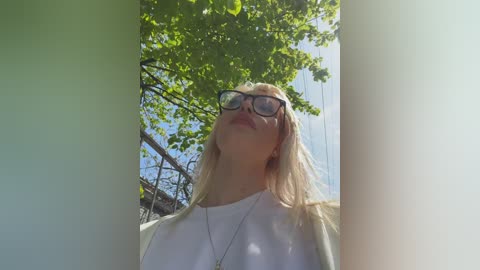 ewabrown free recording from 2026-04-30 01:22:00